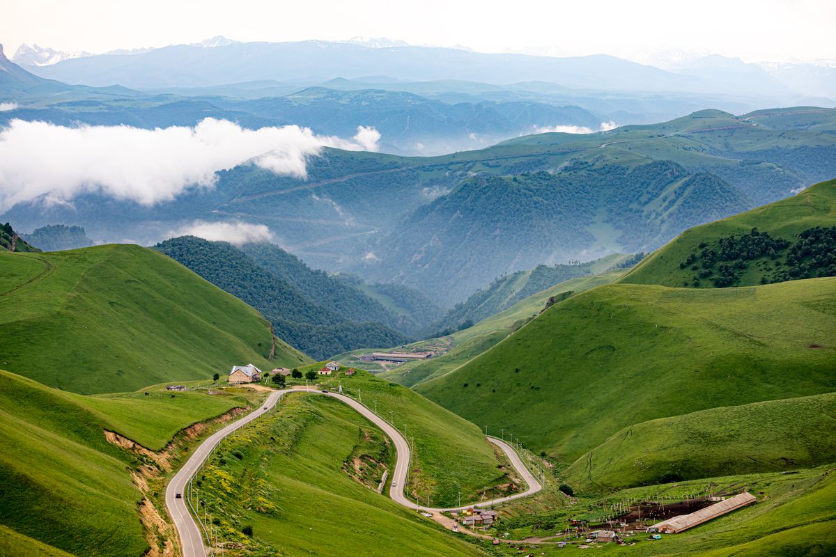 Pohľad na hory a údolie v okolí Liptovského Mikuláša